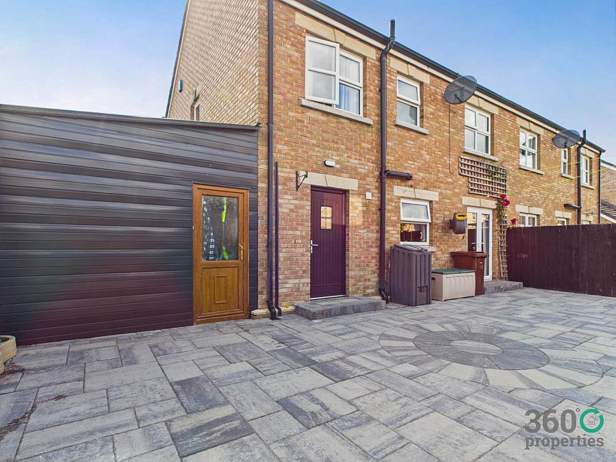 123 Rosses Lane