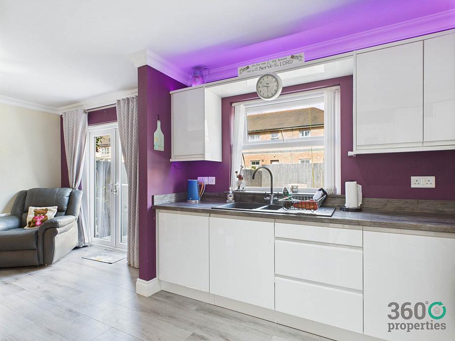 123 Rosses Lane
