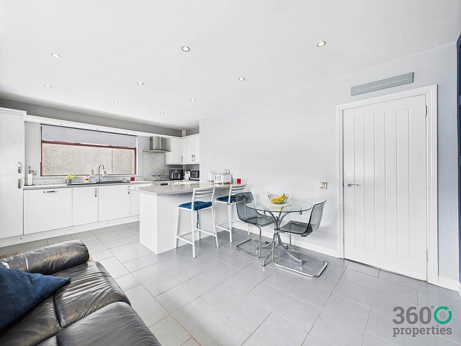 24 Sand Road