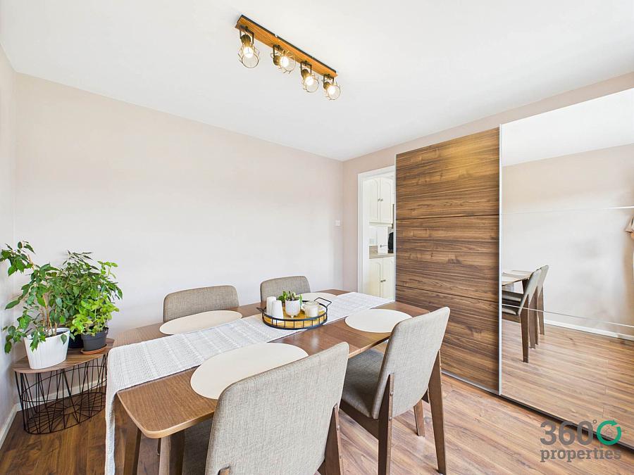 30 Balmoral Avenue
