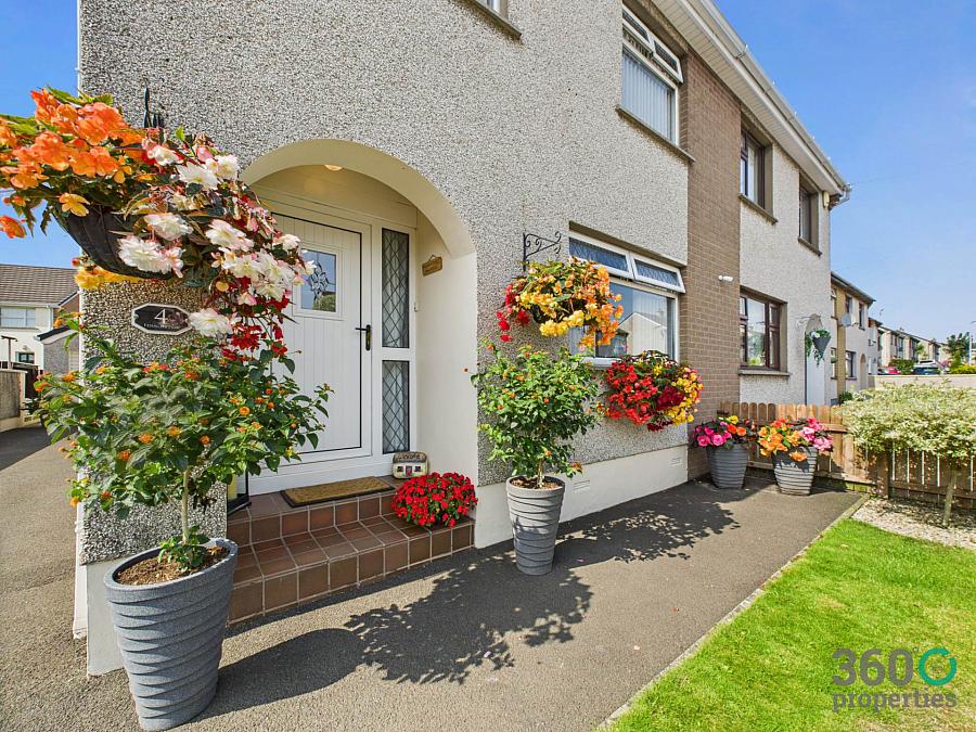 4 Fenaghy Park