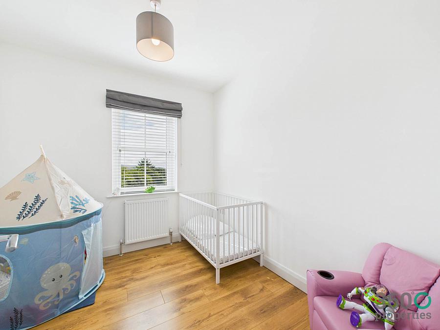 7 Rockfield Park