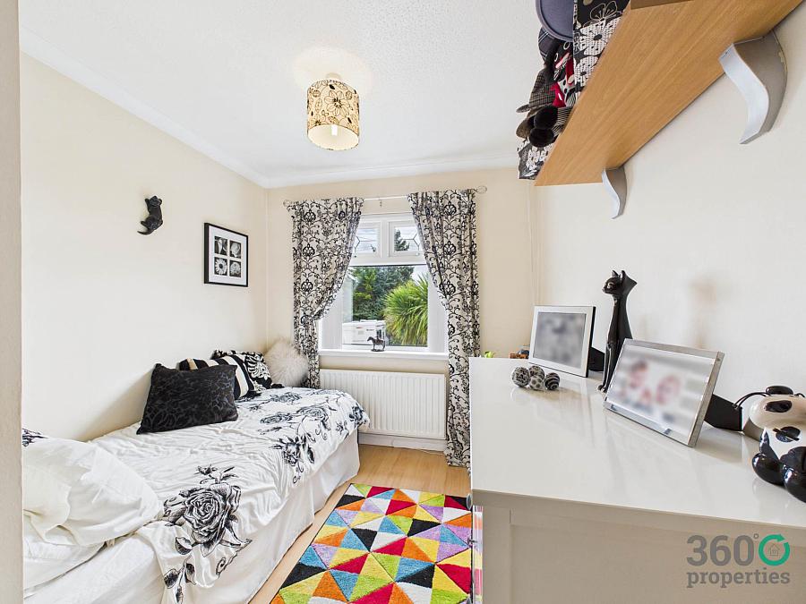 4 Sandmount Drive