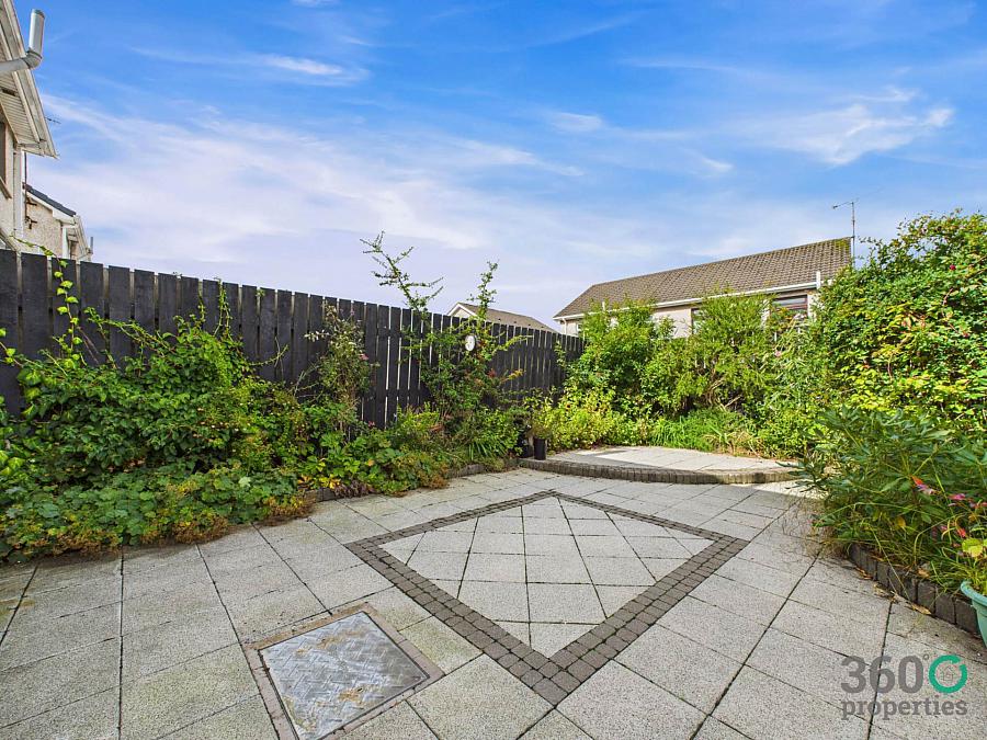 4 Sandmount Drive
