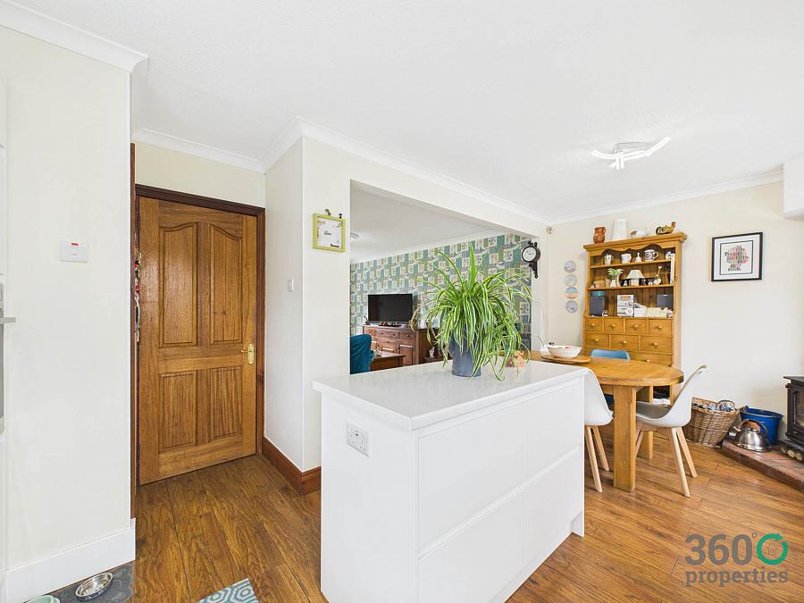 4 Sandmount Drive