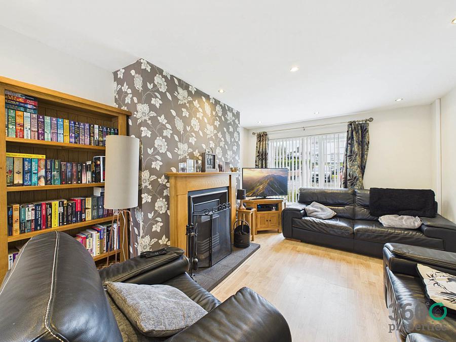 64 Whinsmoor Park