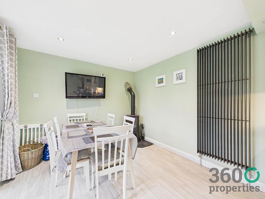 114 Rosses Lane