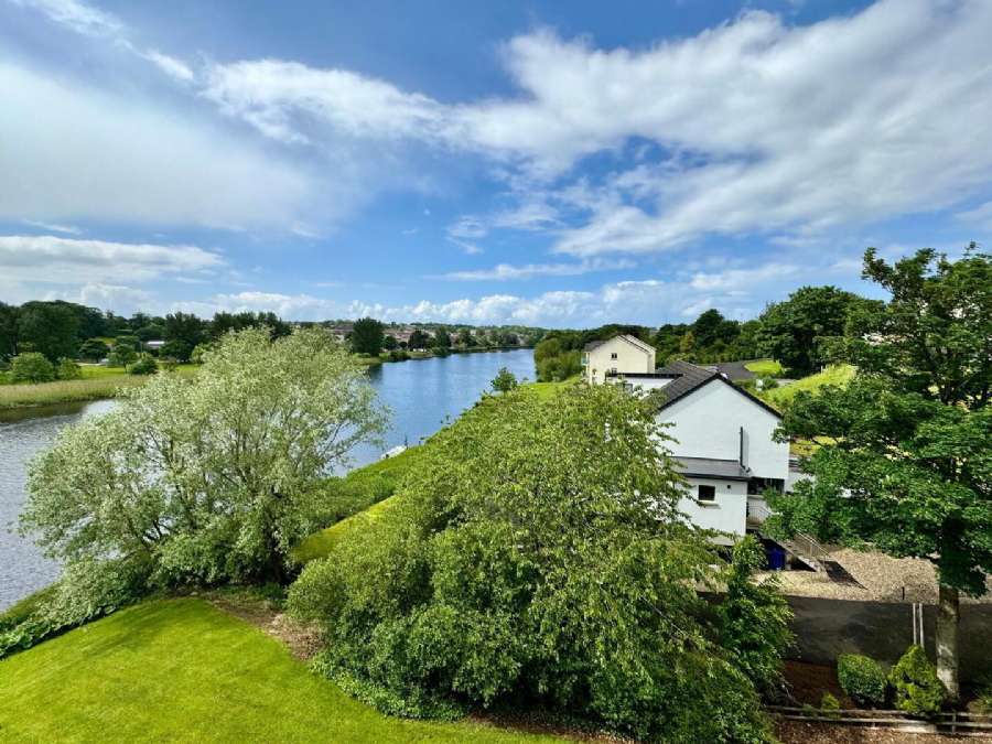 20 Ardbana Riverside