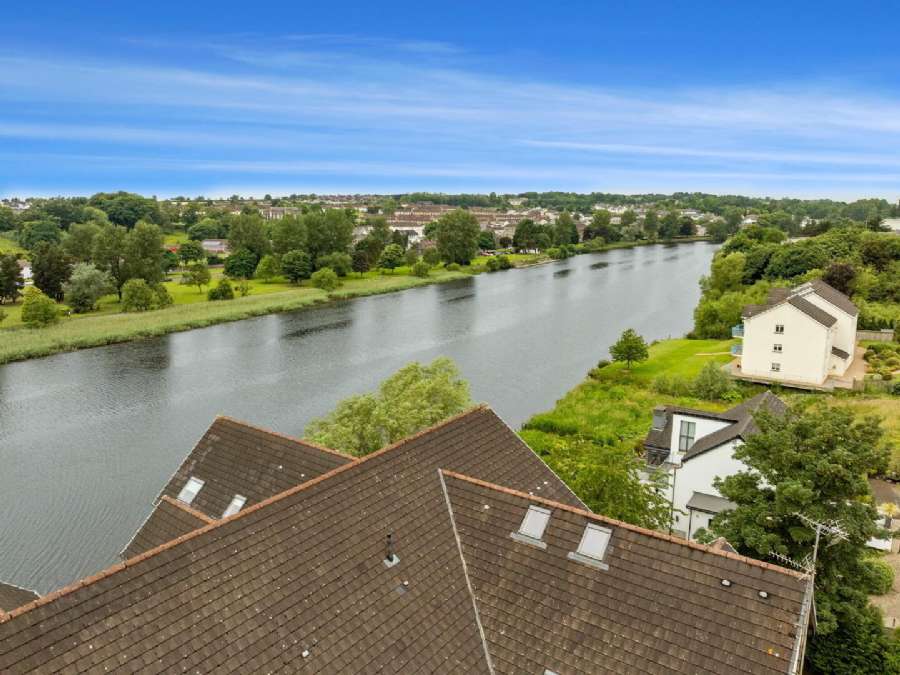 20 Ardbana Riverside