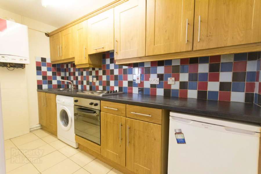 Unit 1c 68 Northland Road