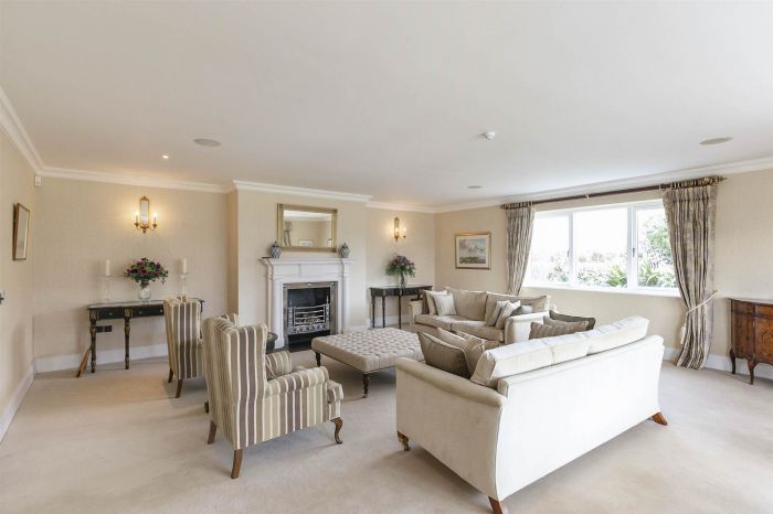 Ballyurnanellan House, 84A Newtownards Road