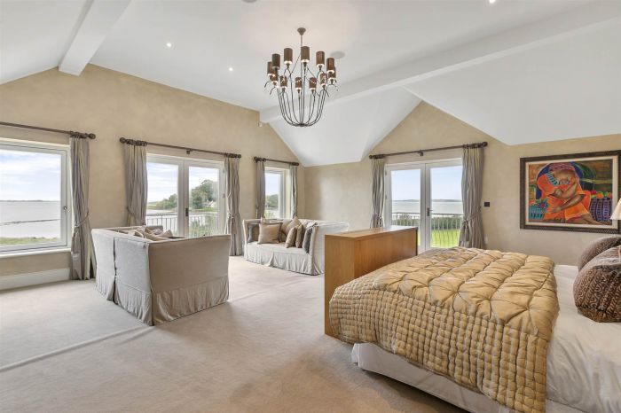 Ballyurnanellan House, 84A Newtownards Road