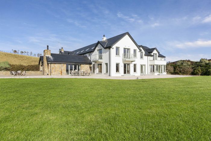 Ballyurnanellan House, 84A Newtownards Road