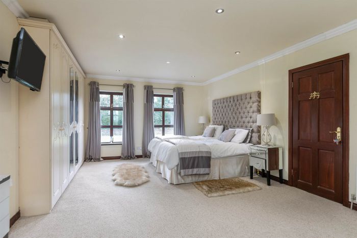 The Sycamores, 45A Loughries Road