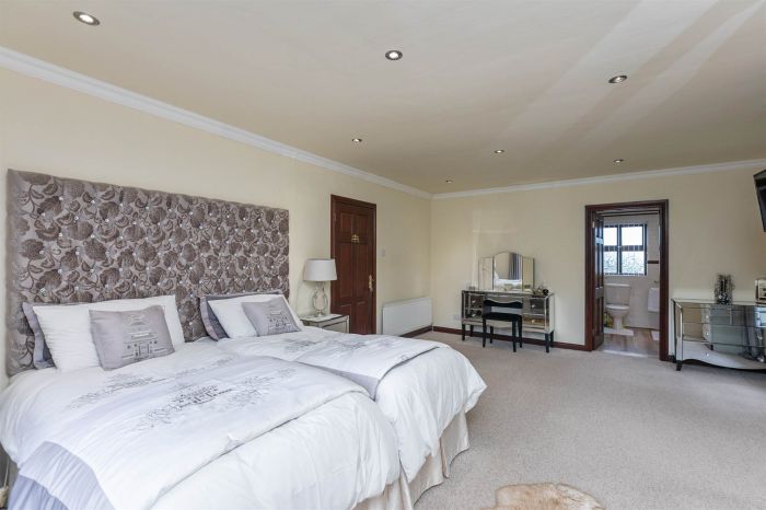 The Sycamores, 45A Loughries Road