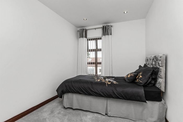 The Sycamores, 45A Loughries Road