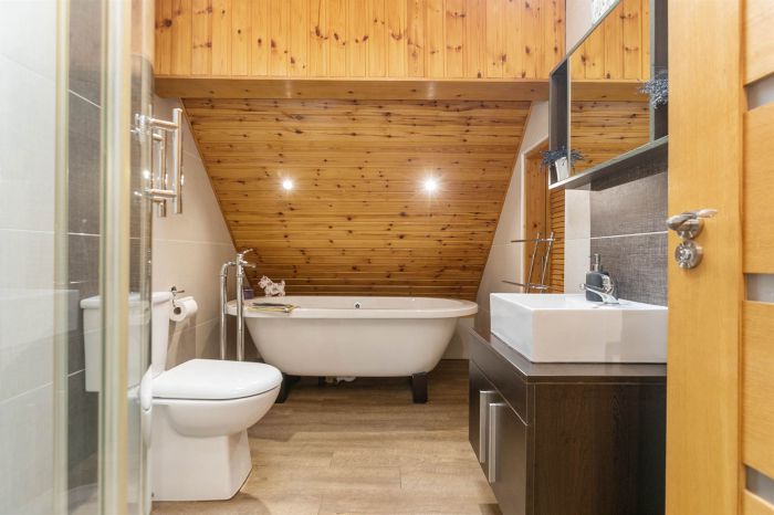 The Sycamores, 45A Loughries Road