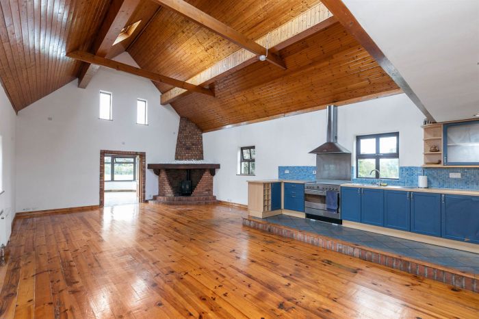 The Sycamores, 45A Loughries Road