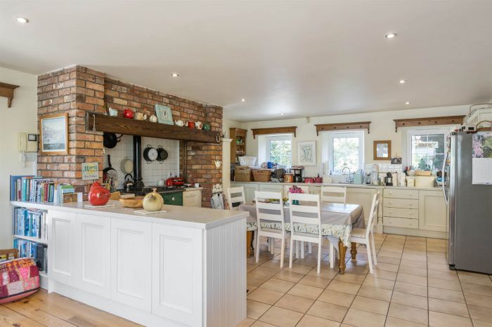 "Carrigullian Cottage", 27A Killyleagh Road