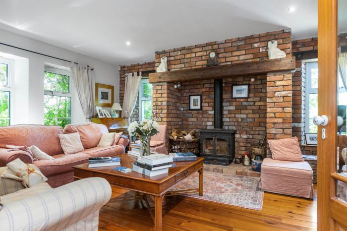 "Carrigullian Cottage", 27A Killyleagh Road