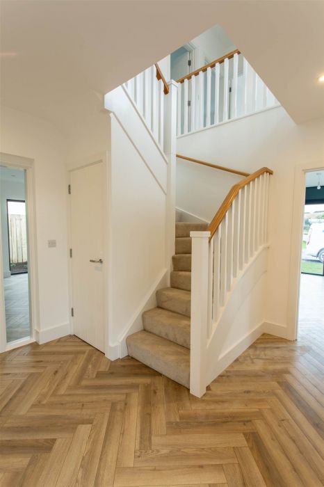 Admiralty, 16 Whitehem