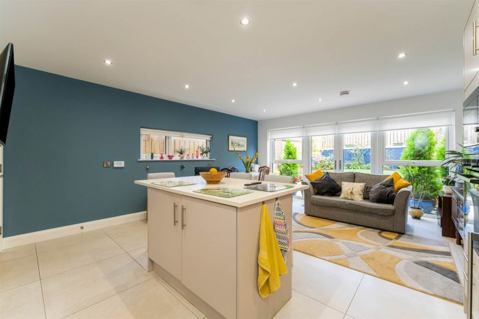 11 Milecross Manor, Belfast Road