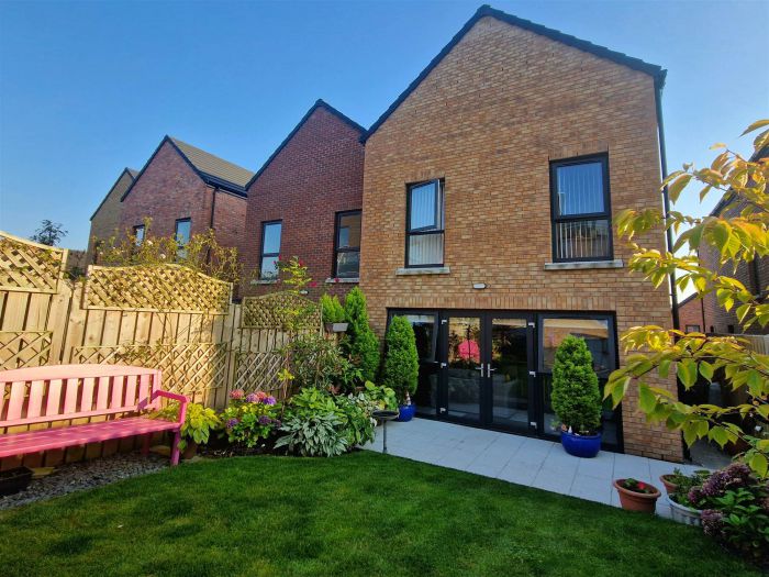 11 Milecross Manor, Belfast Road