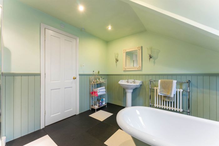 Laureldene, 75 Comber Road