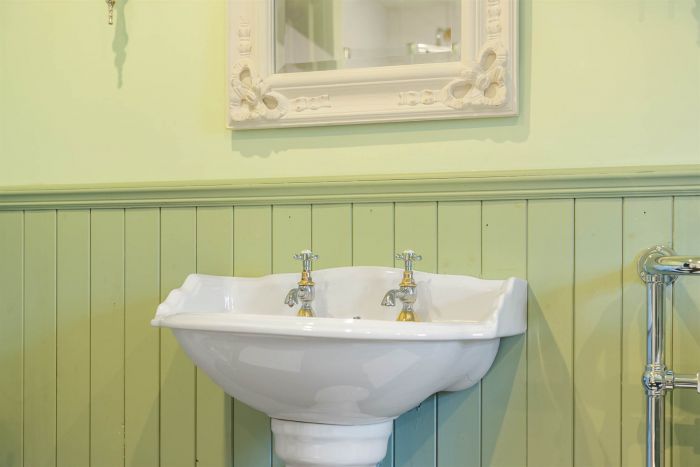 Laureldene, 75 Comber Road