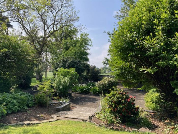 Laureldene, 75 Comber Road