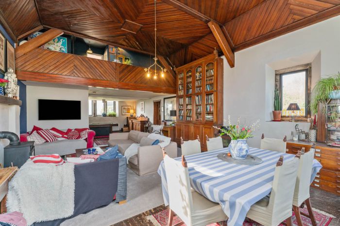 The Old School, 129 Main Street