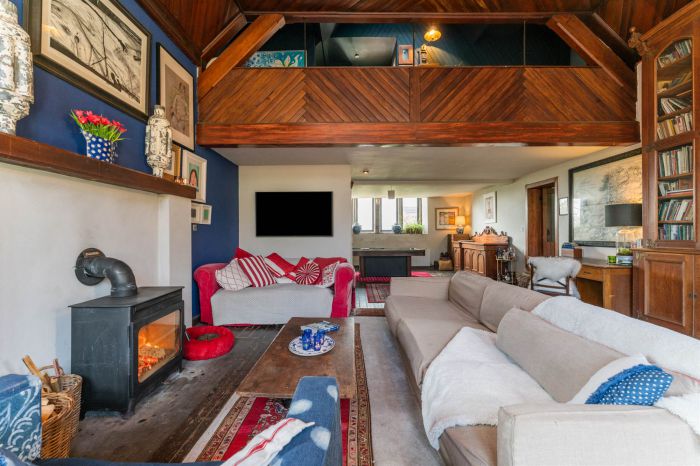 The Old School, 129 Main Street