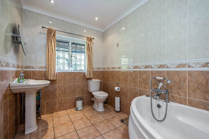 Tudor Lodge, 111 Belfast Road