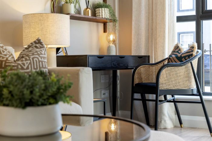 Type E1, 42 Carleton Bridge Mews