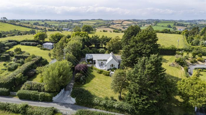 Caladh Sith, 18 Ringhaddy Road, Killinchy, Newtownards, BT23 6TU