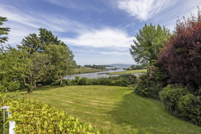 Caladh Sith, 18 Ringhaddy Road