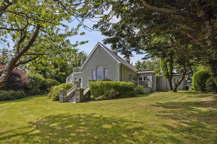 Caladh Sith, 18 Ringhaddy Road