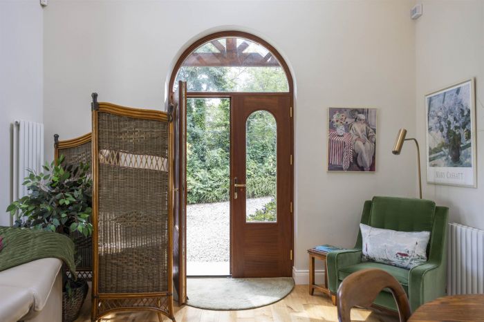 Caladh Sith, 18 Ringhaddy Road