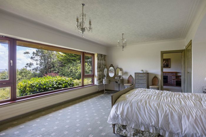 Honeycomb, 1 Killinakin Road