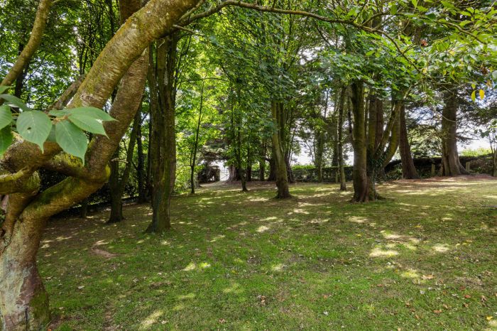 Honeycomb, 1 Killinakin Road