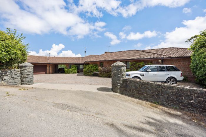 Honeycomb, 1 Killinakin Road