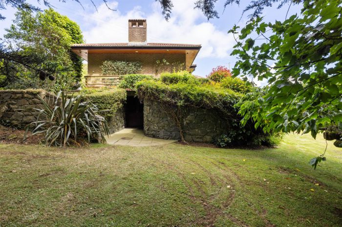 Honeycomb, 1 Killinakin Road