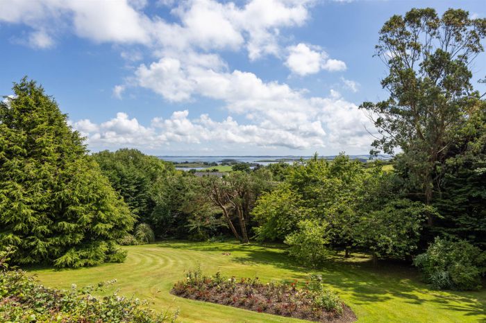 Honeycomb, 1 Killinakin Road