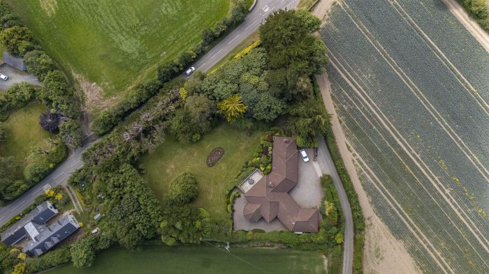 Honeycomb, 1 Killinakin Road