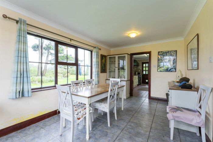 The Lodge, 18 Ballyeasborough Road