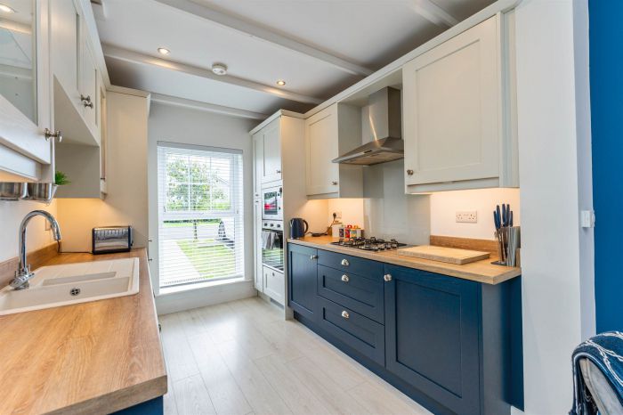 24 Second Avenue Rivenwood