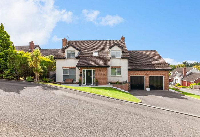 1 Cuttles Rise, Comber, Newtownards, BT23 5YU