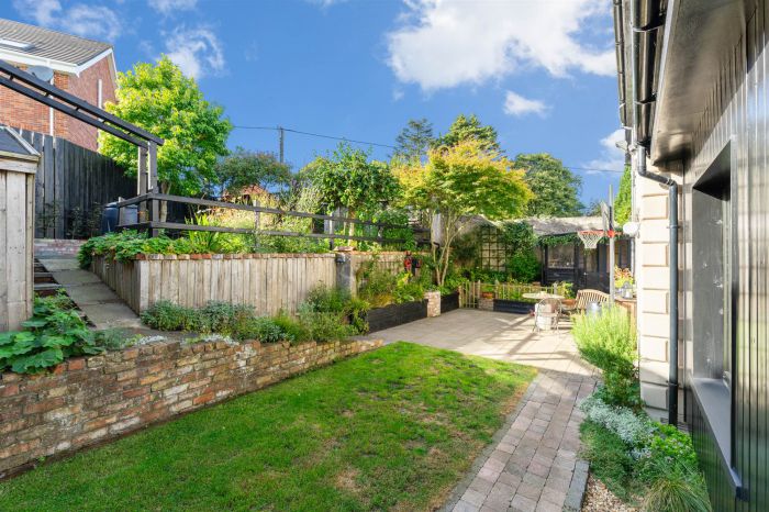 Edenvale, 147 Bangor Road