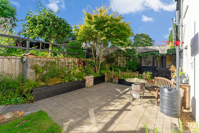 Edenvale, 147 Bangor Road