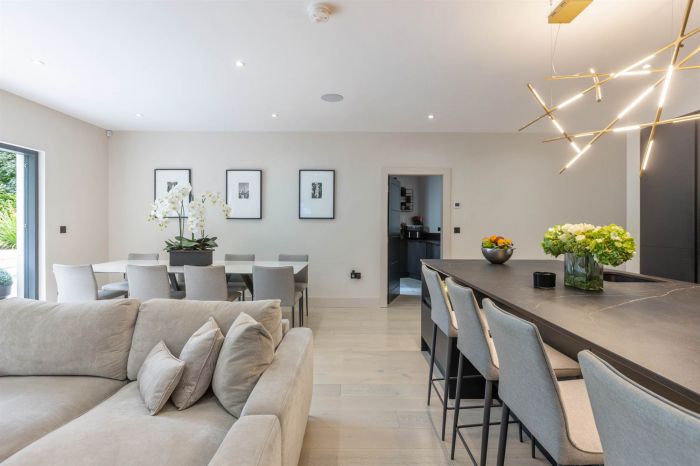 55D Crawfordsburn Road